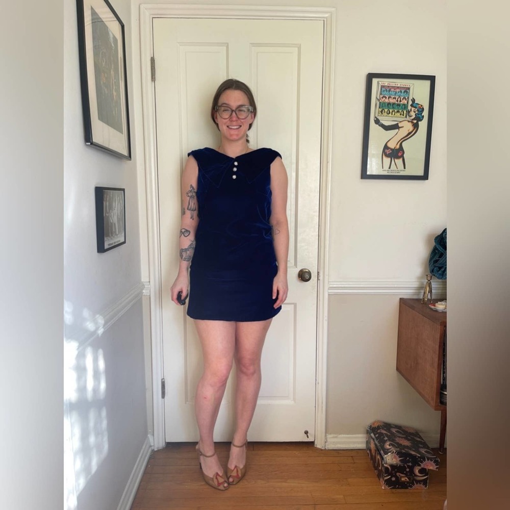 60s Vintage Blue Velvet Mini Dress - Picture 1 of 9
